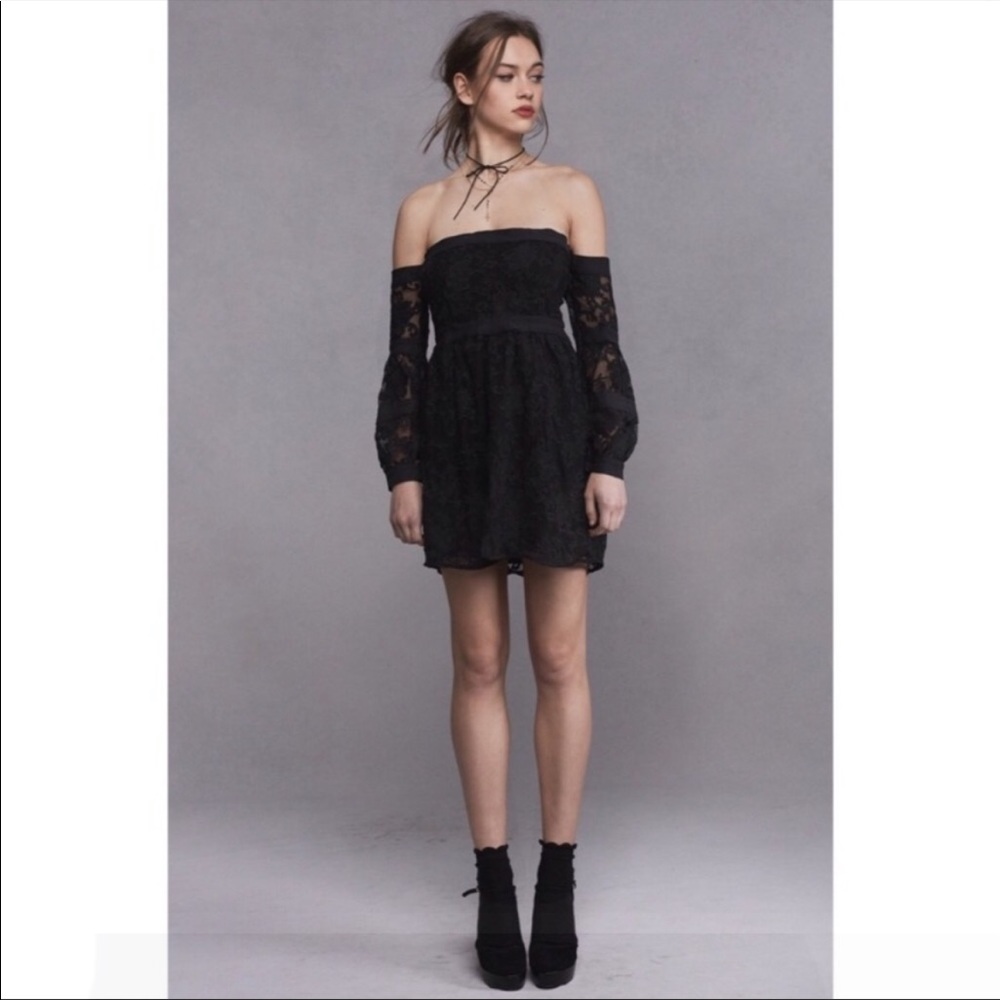 For Love and Lemons Jolene Off the Shoulder Dress - Picture 2 of 13